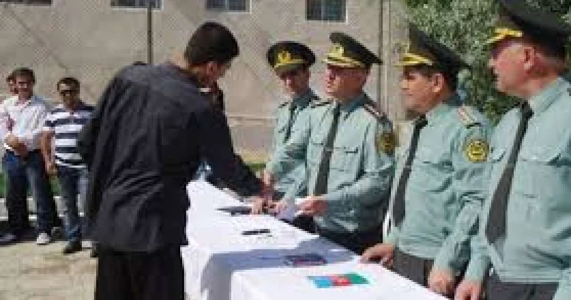 İlham Əliyev 16 əcnəbini əfv etdi: Beşi iranlıdır