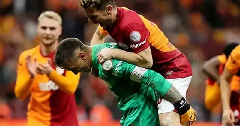 Okan Buruk Dris Mertens və Fernando Musleranın ayrılığını rəsmən açıqladı