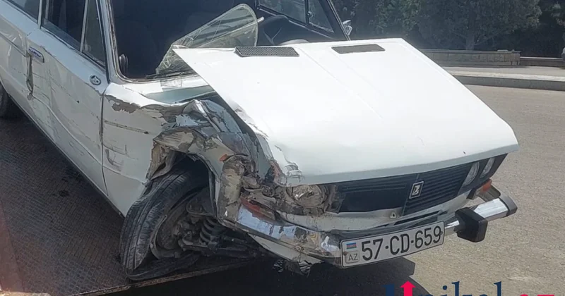 Gəncədə VAZ 2106 TIR a çırpılıdı