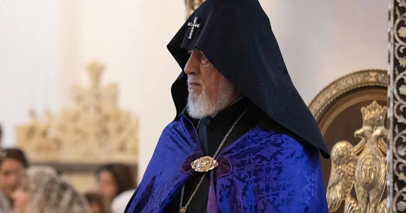 Гарегин полетел мутить воду в Берне после истерики о Ватикане