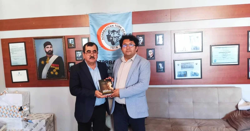 Əhməd Yəsəvi irsi və izi ilə ... Türkiyəli professor Şərq in qonağıdır