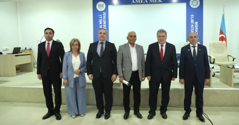 “Milli dövlətçilik və folklor” mövzusunda respublika elmi konfransı keçirilib