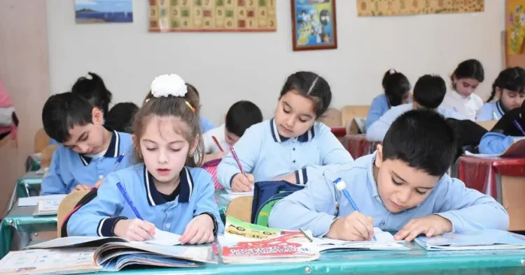 Lisey və gimnaziyalara qəbul prosesinə start verilir SİYAHI