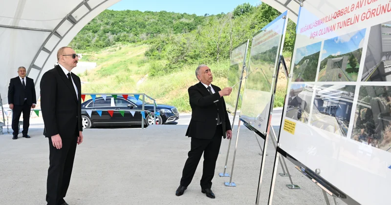 Prezident İlham Əliyev Bakı Qəbələ avtomobil yolunun Muğanlı İsmayıllı Qəbələ hissəsində görülən işlərlə tanış olub YENİLƏNƏCƏK