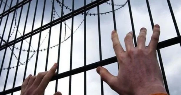 Bacısını öldürdüyü üçün həbs edilmişdi: Əfvə düşdü