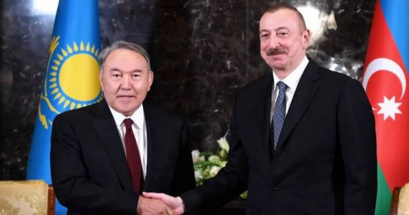 Первый президент Казахстана направил поздравление Баку