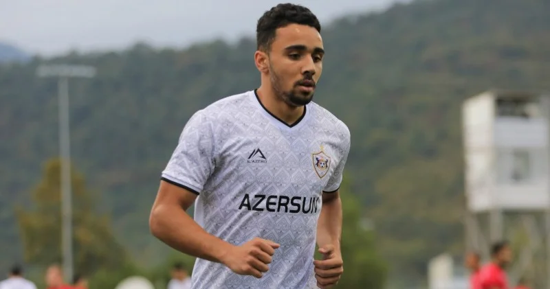 10 ceu dəfə Qarabağ ın futbolçusu bombardir oldu