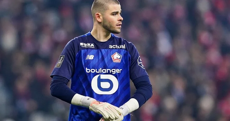 Emiliano Martinesin əvəzinə fransalı qapıçı
