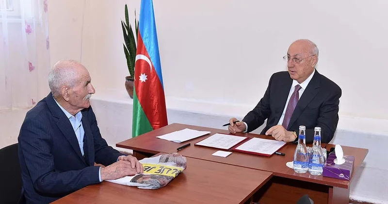 Zakir Fərəcov sakinlərlə növbəti səyyar qəbul keçirilib