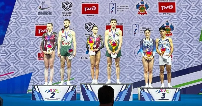 Gimnastlarımız batut gimnastikası üzrə beynəlxalq turnirdə iki medal qazanıblar FOTO
