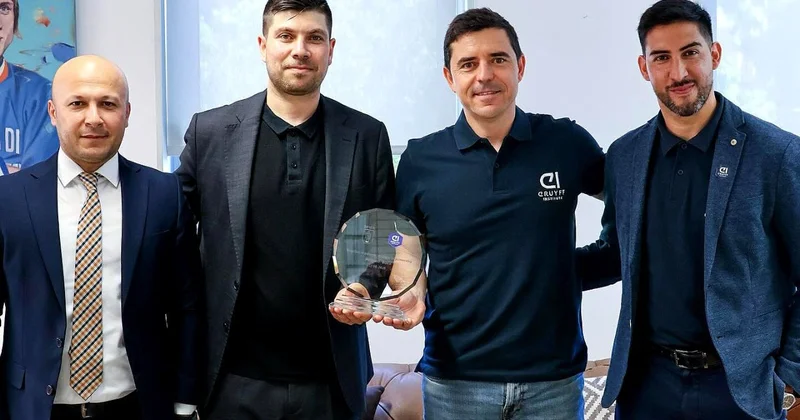 “Neftçi” ilə Yohan Kruyff İnstitutu arasında Əməkdaşlıq Memorandumu imzalanıb FOTO