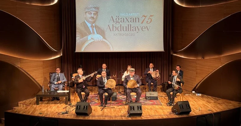 Beynəlxalq Muğam Muğam Mərkəzində Ağaxan Abdullayevin 75 illiyinə həsr olunan gecə təşkil edilib FOTO