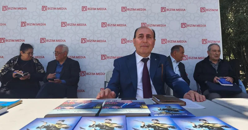 “Çağdaş Poeziyamızın Nəğməkarı” oxucularla BİR ARADA FOTO