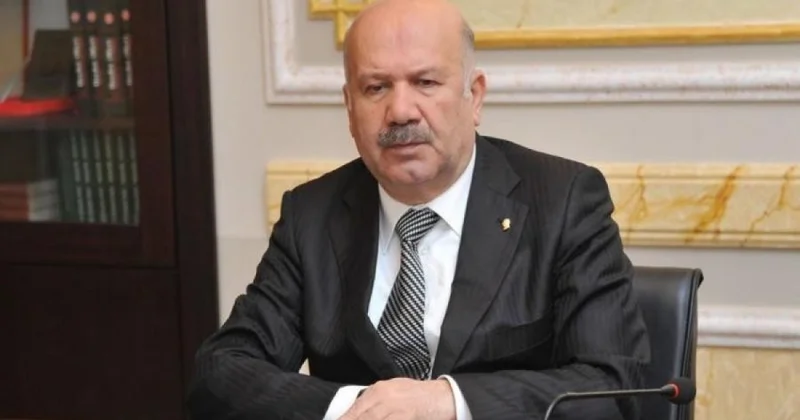 Deputat qanunların dilinə etiraz edib