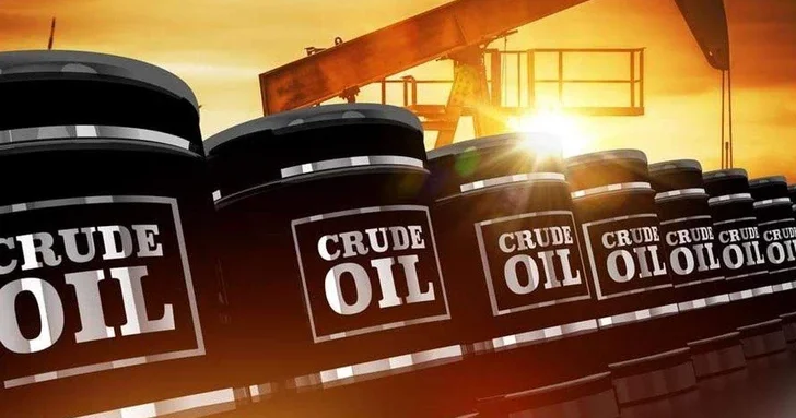 Brent и WTI разошлись в разные стороны: геополитика вокруг Ирана диктует цены на нефть