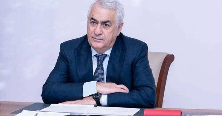 Cavid Qurbanov Bakı Tbilisi qatarının ilk sərnişləri arasında