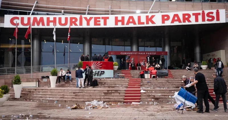 CHP də “saray çəkişməsi”: Türkiyə müxalifətində böhran