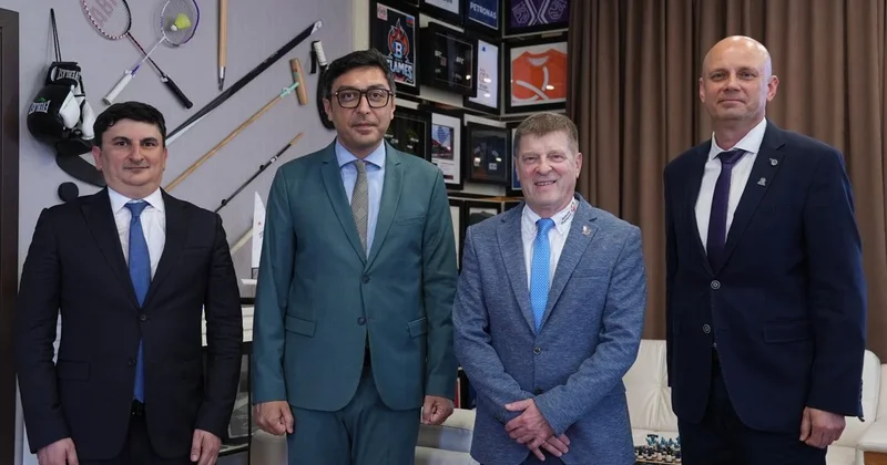 Fərid Qayıbov Miroslav Kroquletsi qəbul edib FOTO
