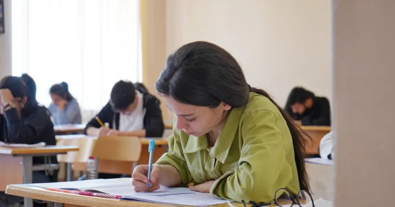 İmtahanda dörd nəfər 300 bal topladı ADLARI