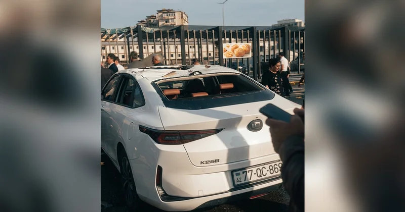 Dolu yağanda maşınlar bu vəziyyətə düşdü Video