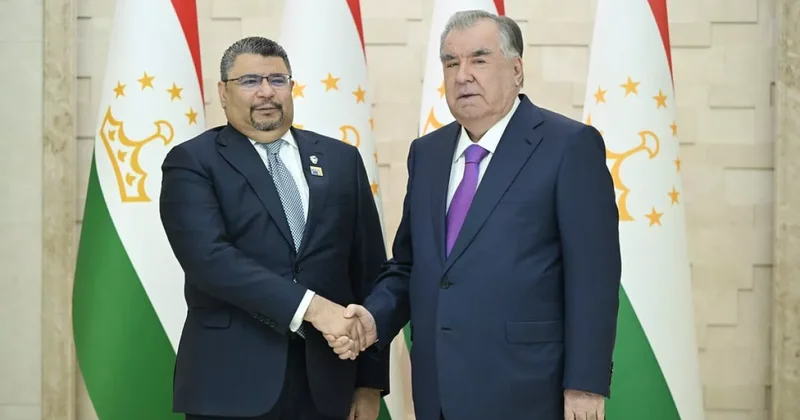 Президент Таджикистана о поддержке урегулирования кризиса в регионе Персидского залива