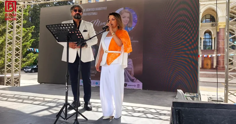 Türkoloji Qurultayda poeziya RUHU FOTO