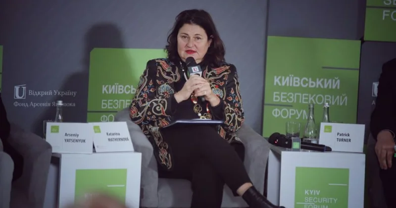 Евродипломаты отказались покидать Киев
