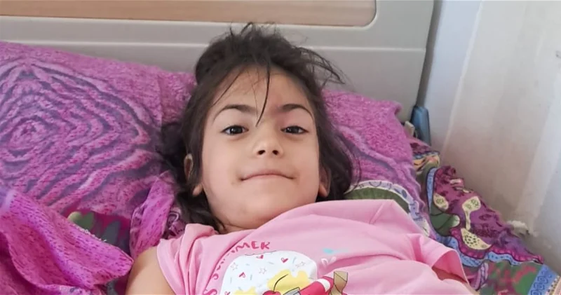 Каждая поездка это борьба : отец Ругийи Садыговой о тяжелом лечении дочери и надежде на спасение ФОТО ВИДЕО