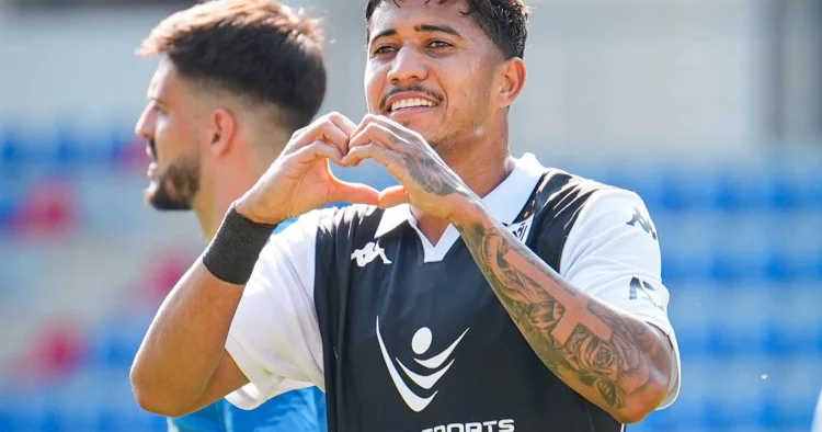 Neftçi venesuelalı futbolçunu transfer etmək istəyir