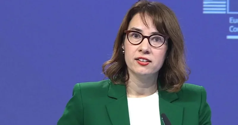 Хиппер: ЕС не намерен эвакуировать представительство из Киева после угроз РФ