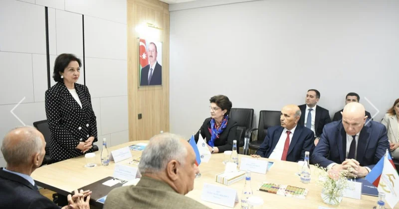 Dil, milli kimlik və tarixi şüura həsr olunmuş nüfuzlu elmi seminar keçirilib