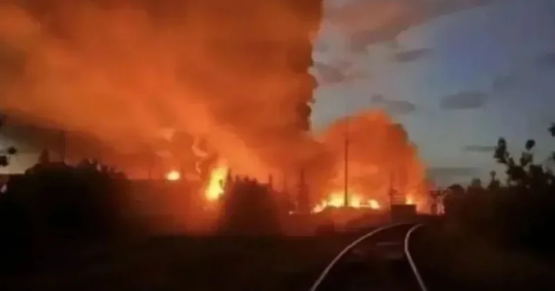 Пожар на нефтебазе в Башкортостане ФОТО