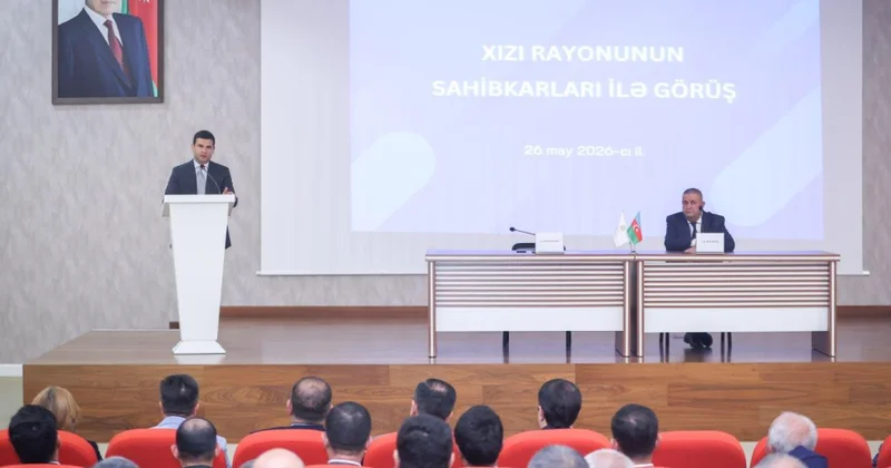 Xızı rayonunda sahibkarlarla görüş olub