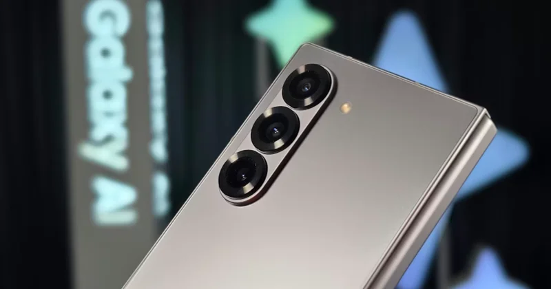 Samsung может переименовать Galaxy Z Fold в Ultra