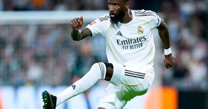 Rüdiger yeni müqavilənin şərtləri ilə razılaşdı