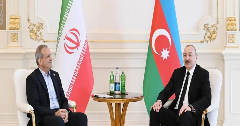 İlham Əliyev Pezeşkianı ECO nun Azərbaycandakı Sammitinə dəvət edib