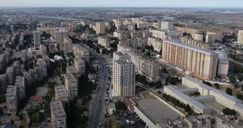 Bakıda yeni söküntü dalğası: Kompensasiya nə qədərdir və sakinlər nədən narazıdır?