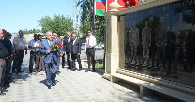 14 şəhidimizin abidə və abidə kompleksləri ziyarət olundu FOTOLAR