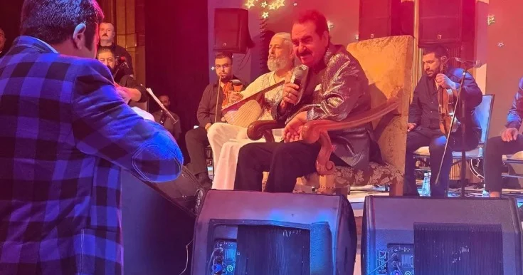 Əməkdar artist İbrahim Tatlısəslə toyda Video