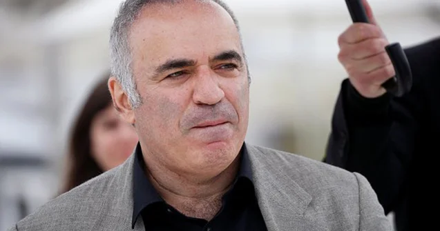 Kasparov bu ölkədə dövlət çevrilişinə cəhddə ittiham olunur