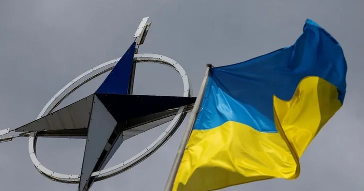 The Telegraph: Саммит НАТО не смог изменить тяжелого положения Украины