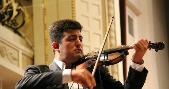 Maestro Ceyhun 50