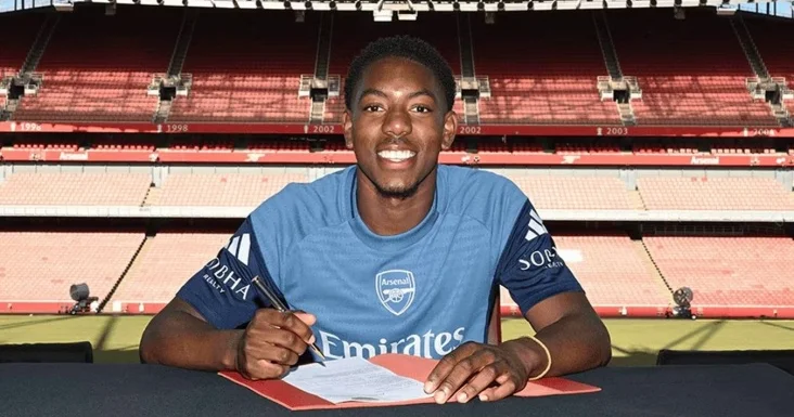 Arsenal Real ın istədiyi istedadla müqavilə yenilədi RƏSMİ