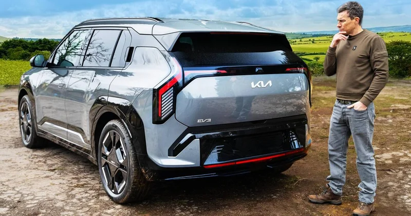 2025 ci ilin ən yaxşı maşınları seçildi Mercedes siyahıda yoxdur