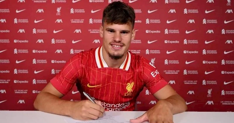 “Liverpul” 40 milyonluq yeni transferini açıqladı