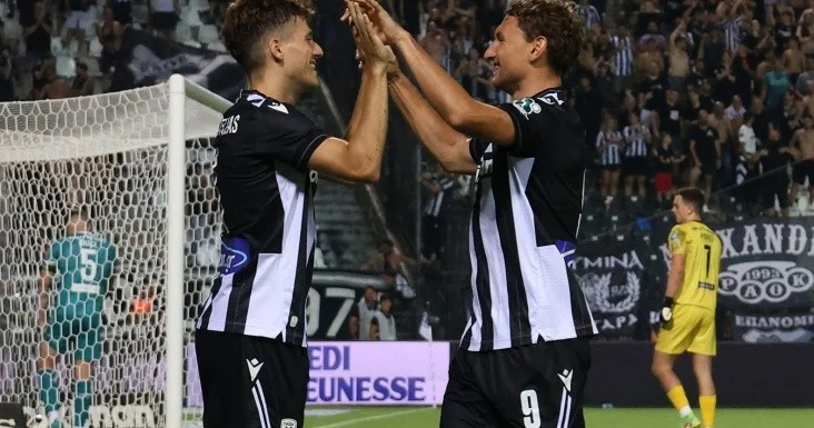 PAOK Almaniya klubunun təklifini geri çevirdi