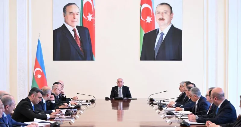 İnkişafın yeni strateji mərhələsi...