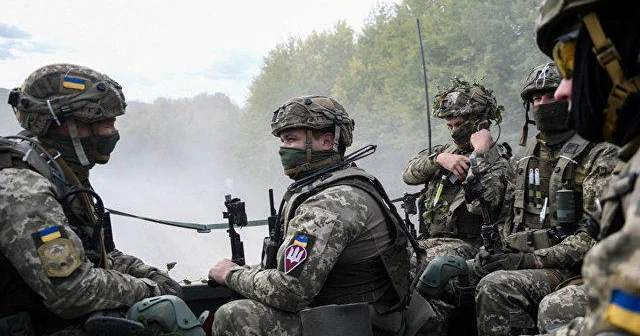 Ukrayna müdafiəsi Donetsk vilayətinin cənub qərbində çökür XƏRİTƏ KONKRET