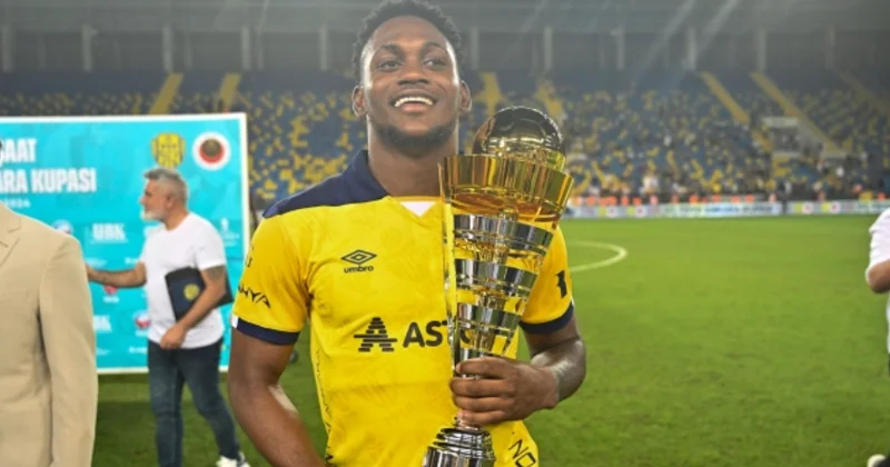 Millinin futbolçusunun komanda yoldaşı itib