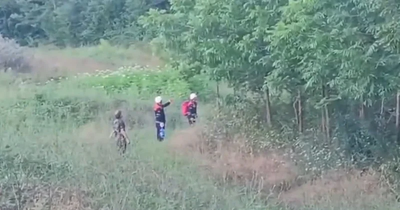 Спасатели МЧС нашли заблудившихся в горно лесной зоне Лянкярана ВИДЕО